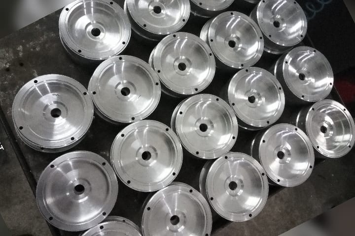 CNC tornada işlenmiş makina parçaları